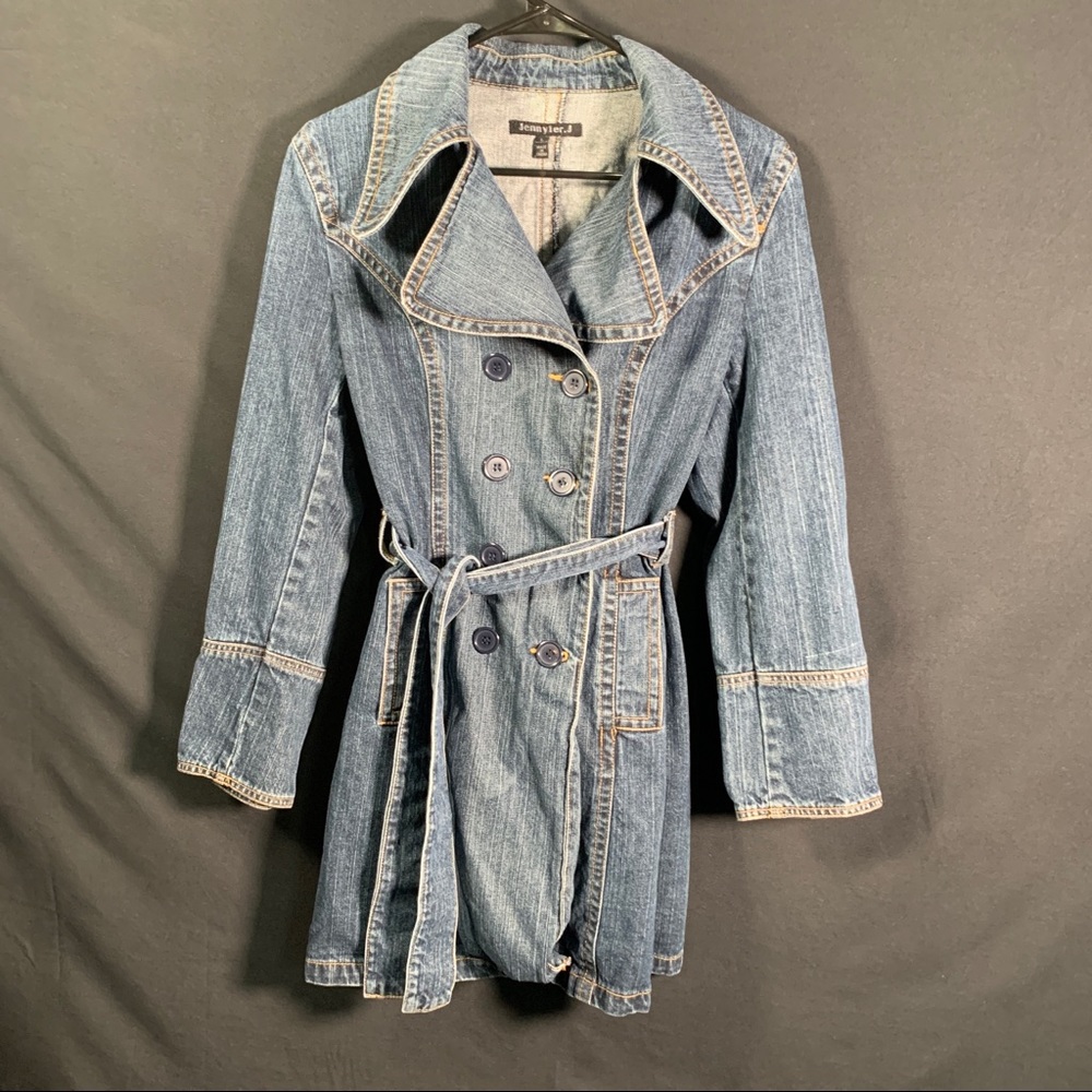 Fabulous double breasted denim jacket